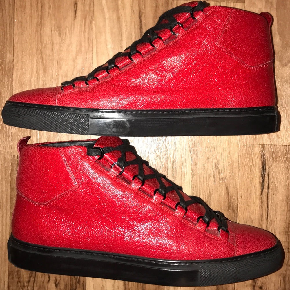 Balenciaga Arena Red stingray Sneaker. Size US13 - Picture 2 of 8